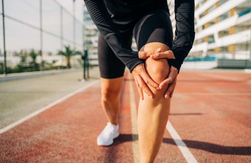 Knee pain can begin after an ankle injury.